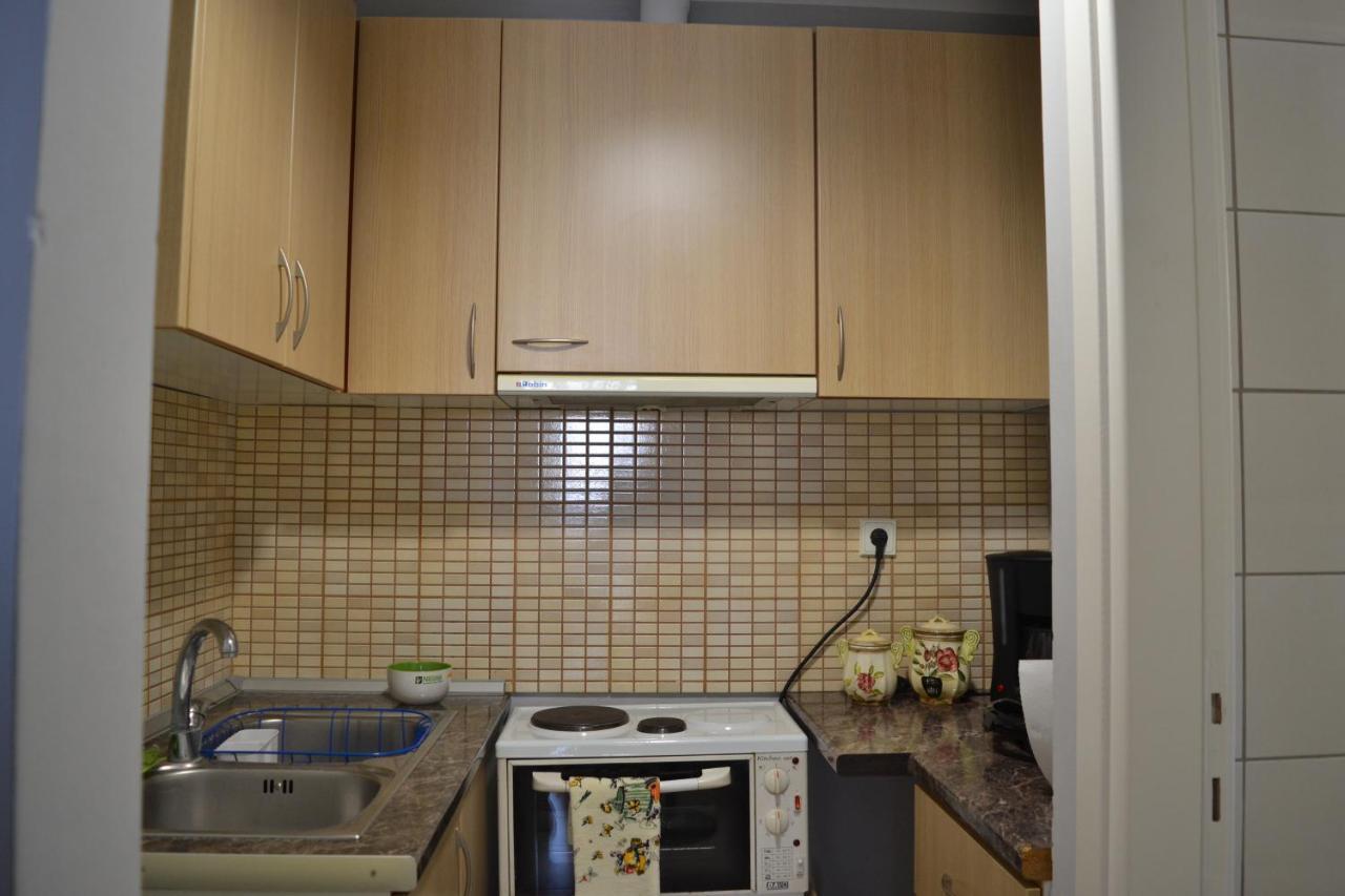 Rock & Roll 2 - Modern Apartment In Trikala Eksteriør bilde